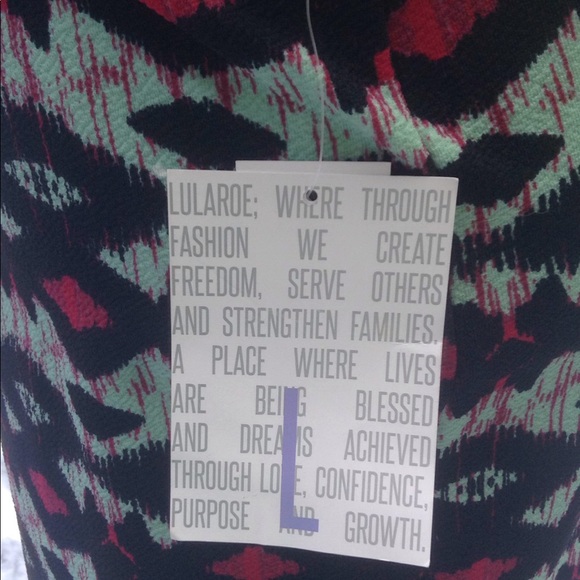 LulaRoe Skirt, black,teal and red, Large, NWT! - Picture 4 of 5